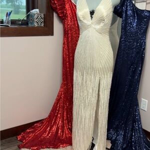 Mac Duggal Couture - Size 6